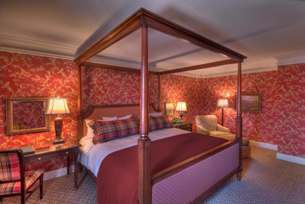 Charley Creek Inn Wabash Phòng bức ảnh