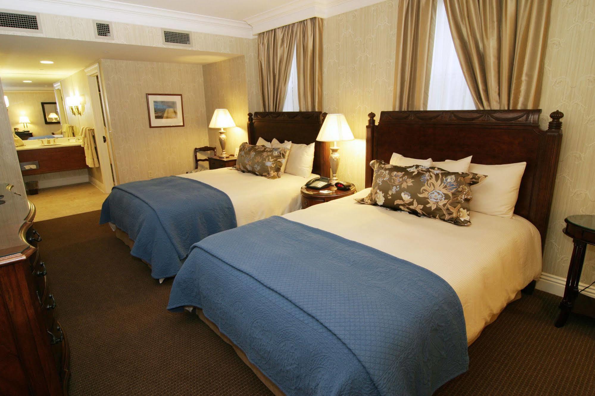 Charley Creek Inn Wabash Phòng bức ảnh