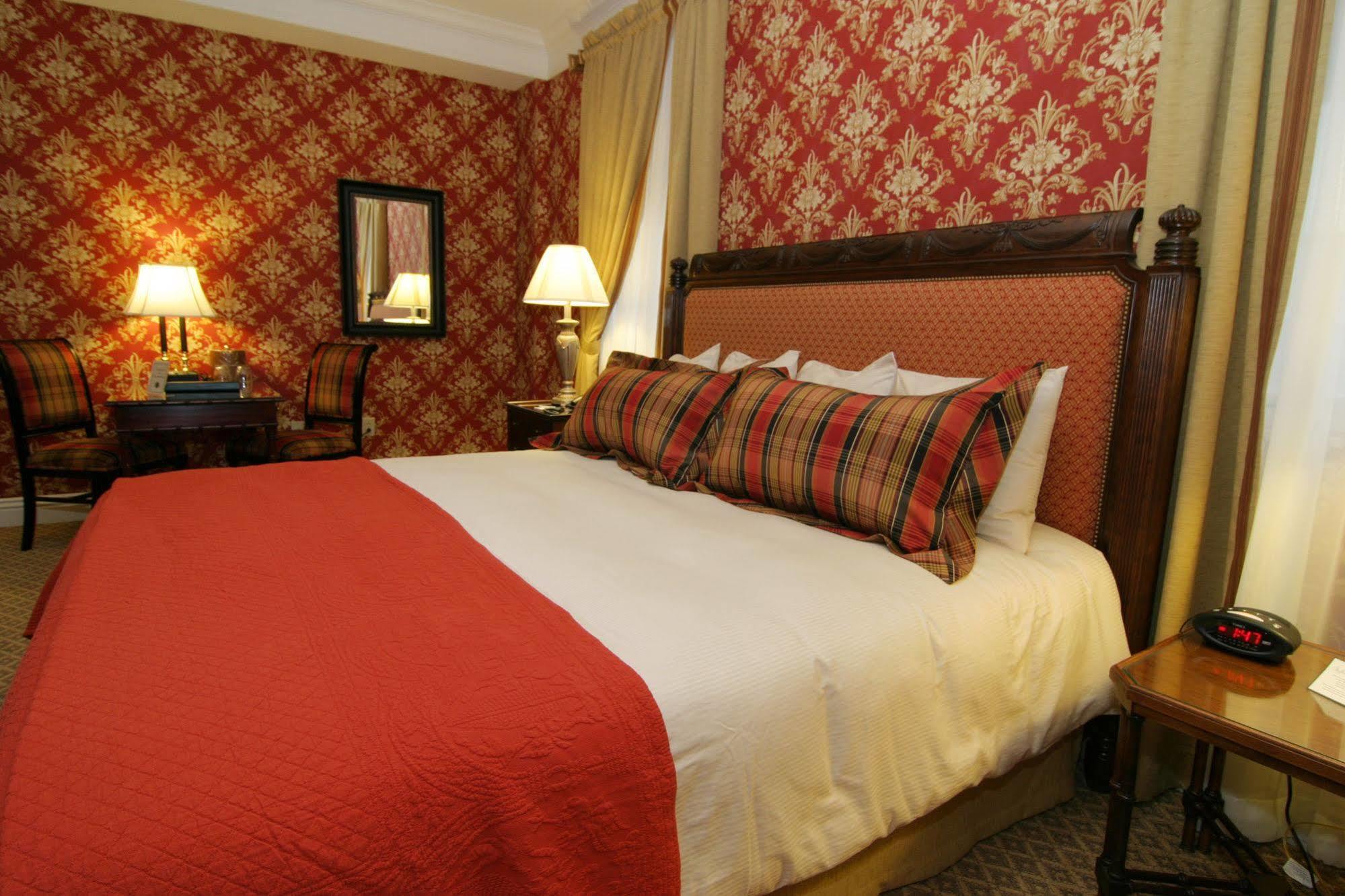 Charley Creek Inn Wabash Phòng bức ảnh